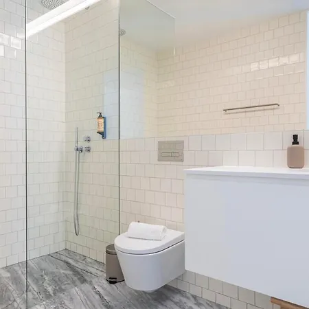 Cozy Hideout I By Innkeeper Appartement